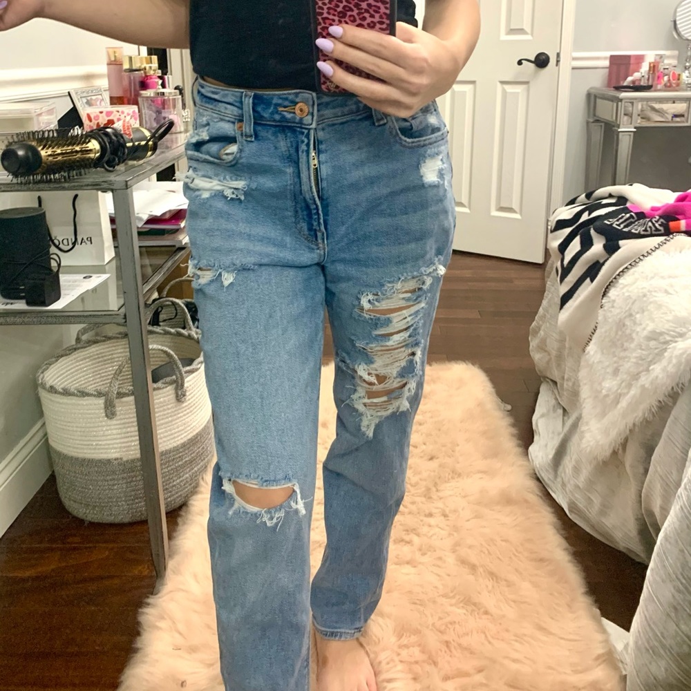 American Eagle Ripped Mom Jeans